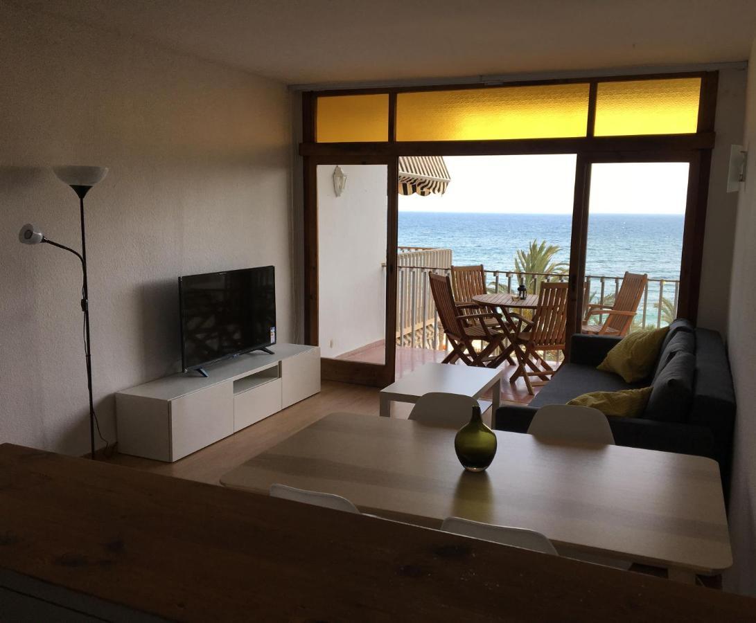 Apartamento Con Vistas Al Mar. Primera Linea De Playa. Aguadulce  Exterior photo